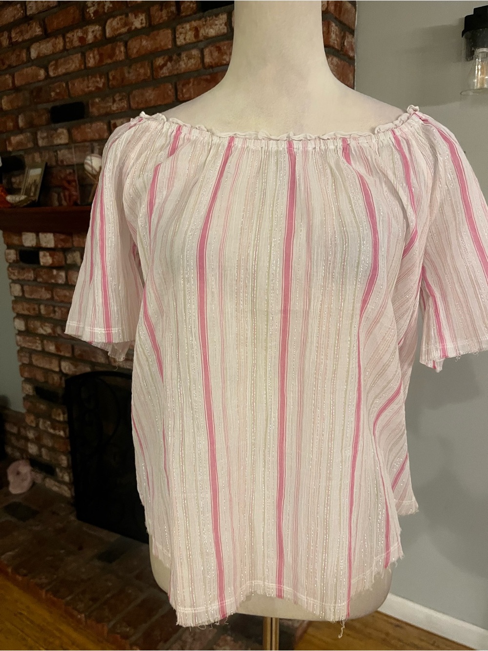 Velvet by Graham and Spencer Women's Off-Shoulder Pink Stripe Summer Top